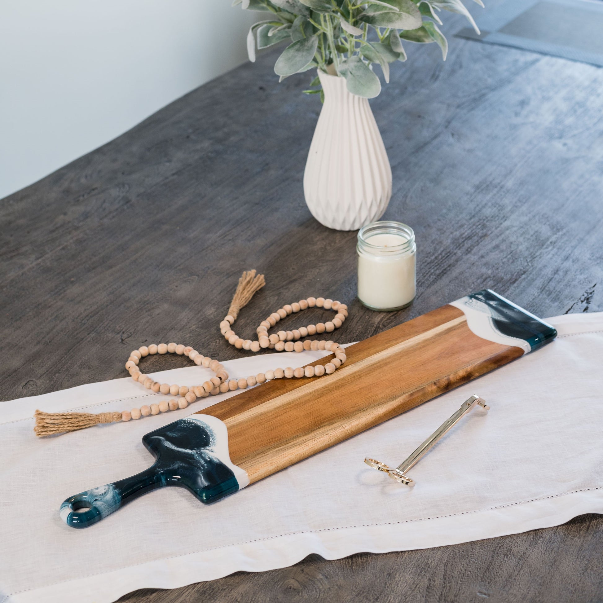 baguette acacia board accented with resin
