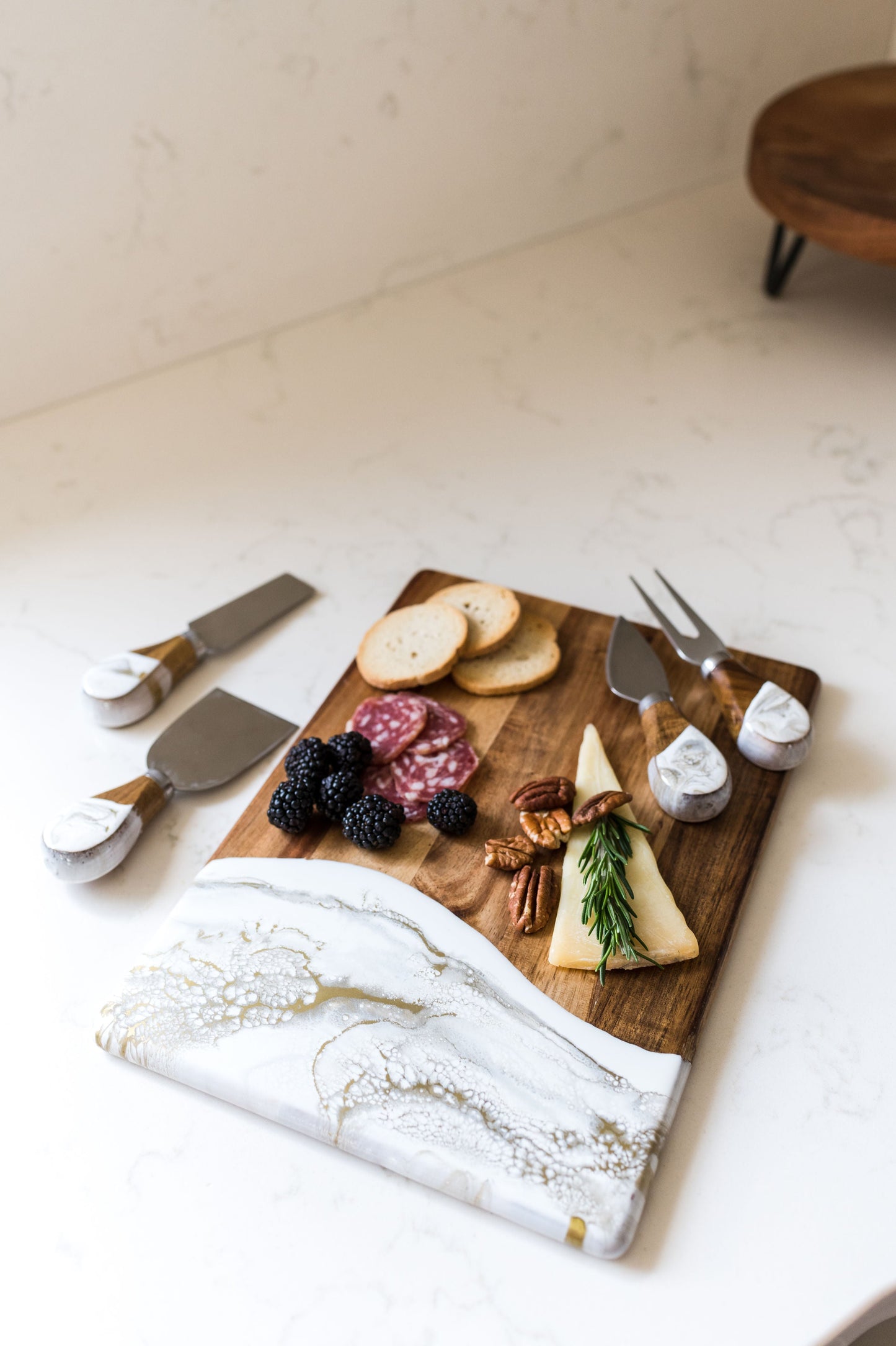 knife set set of 4 accented with resin