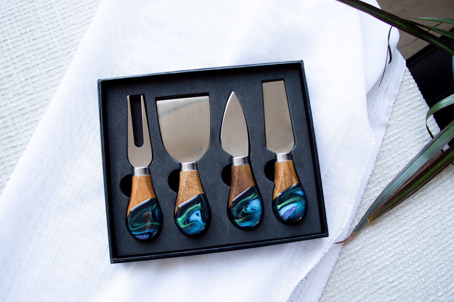 Northern lights knife set