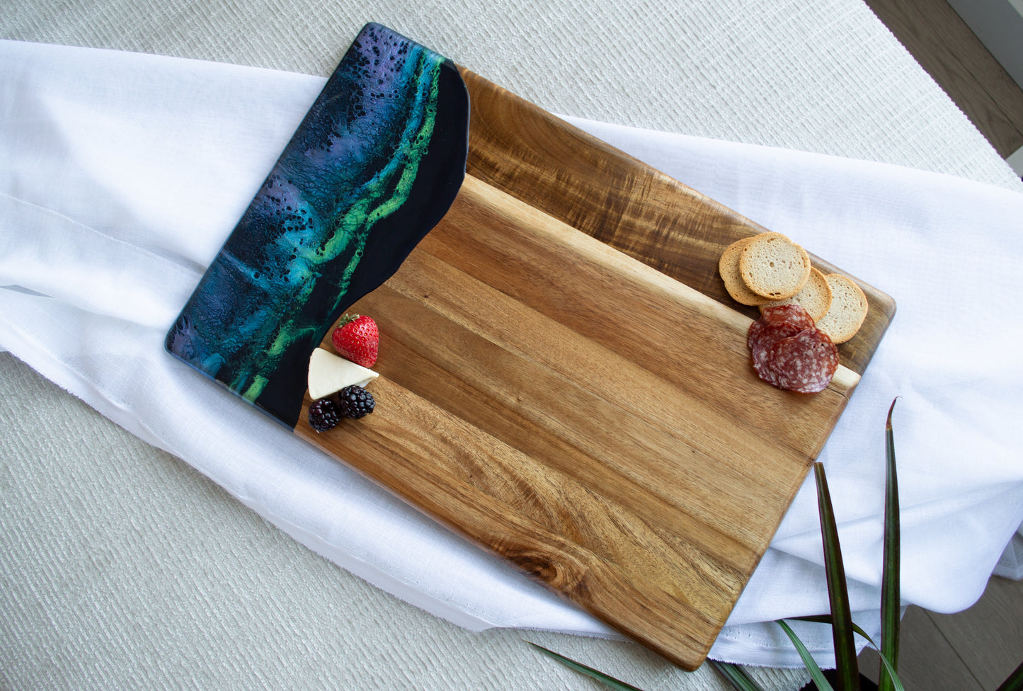 Northern lights bread board