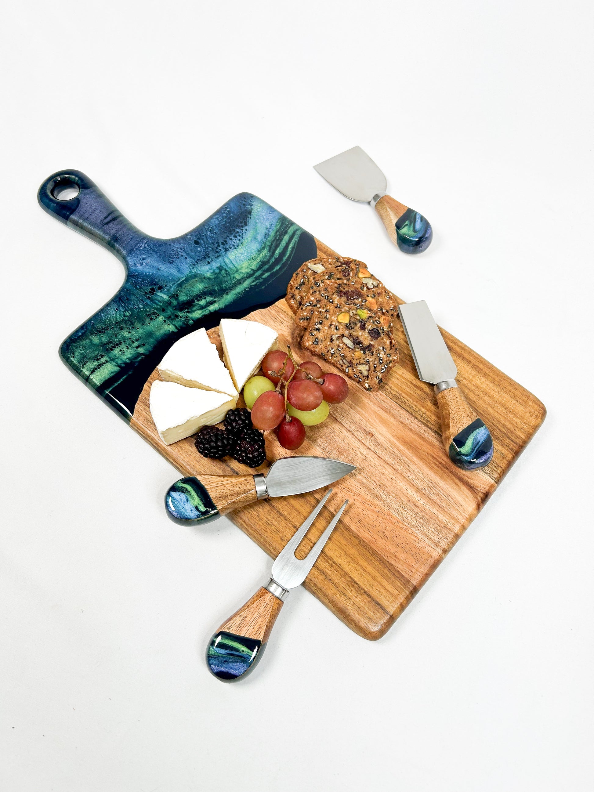 northern lights serving food set