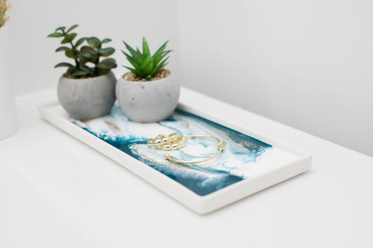 Elevate Your Home Decor with Lynn & Liana Designs Ceramic Resin Tray