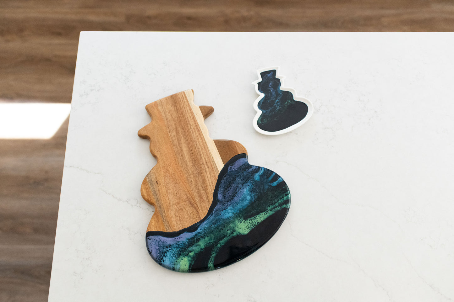NEW!!! Snowman Charcuterie Board and Ceramic Tray