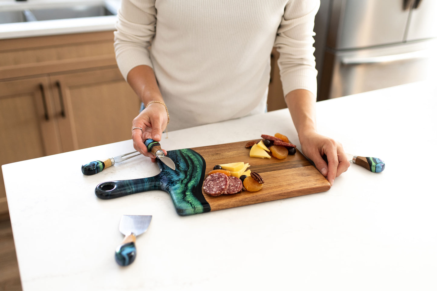 Medium Acacia Cheese Boards