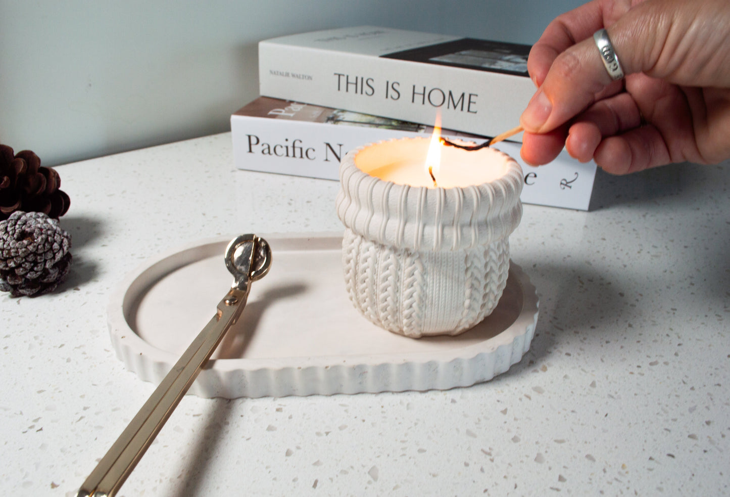 The Cozy Sweater Candle - Holiday Edition