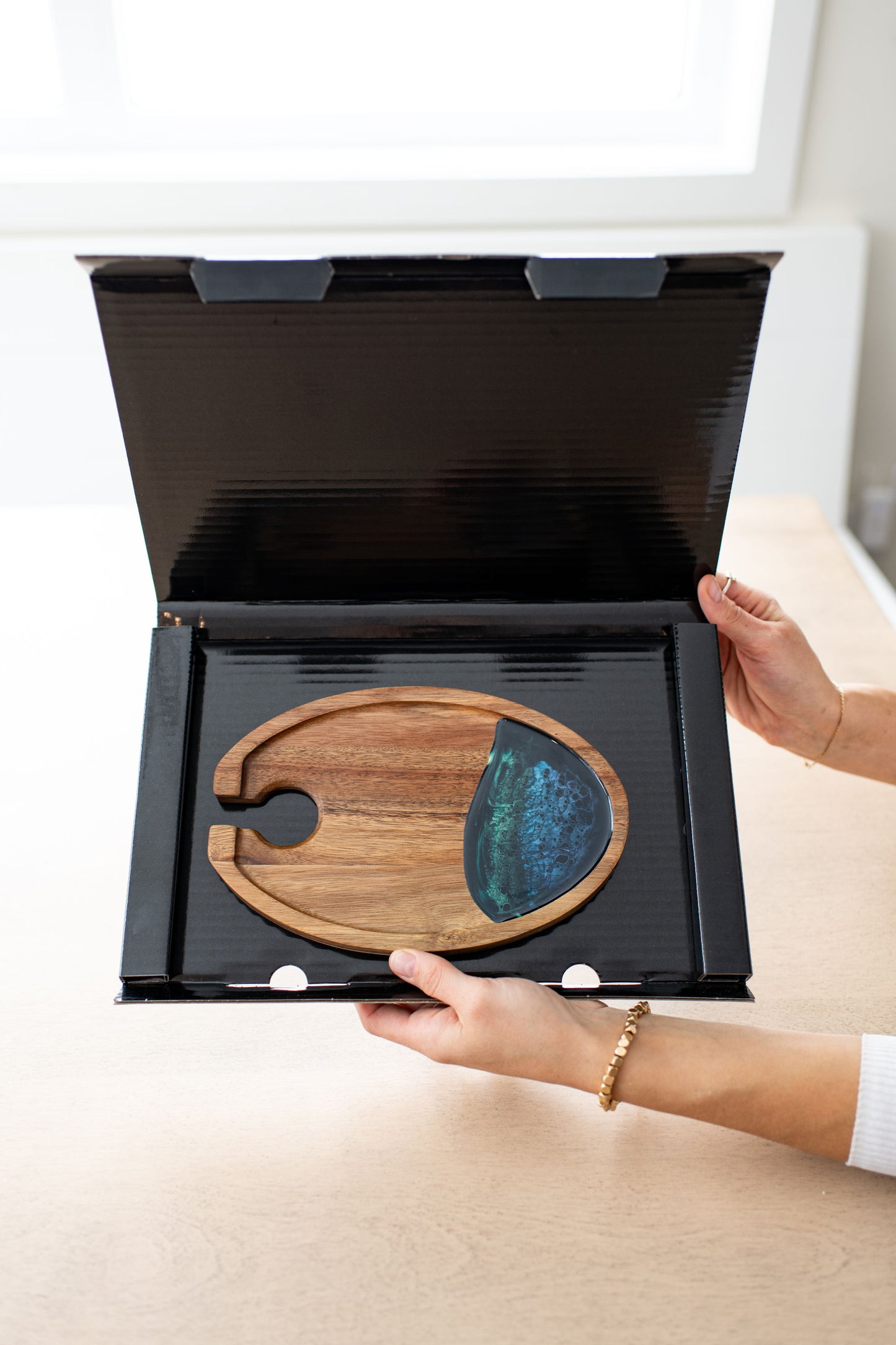 Wine & Appetizer Trays