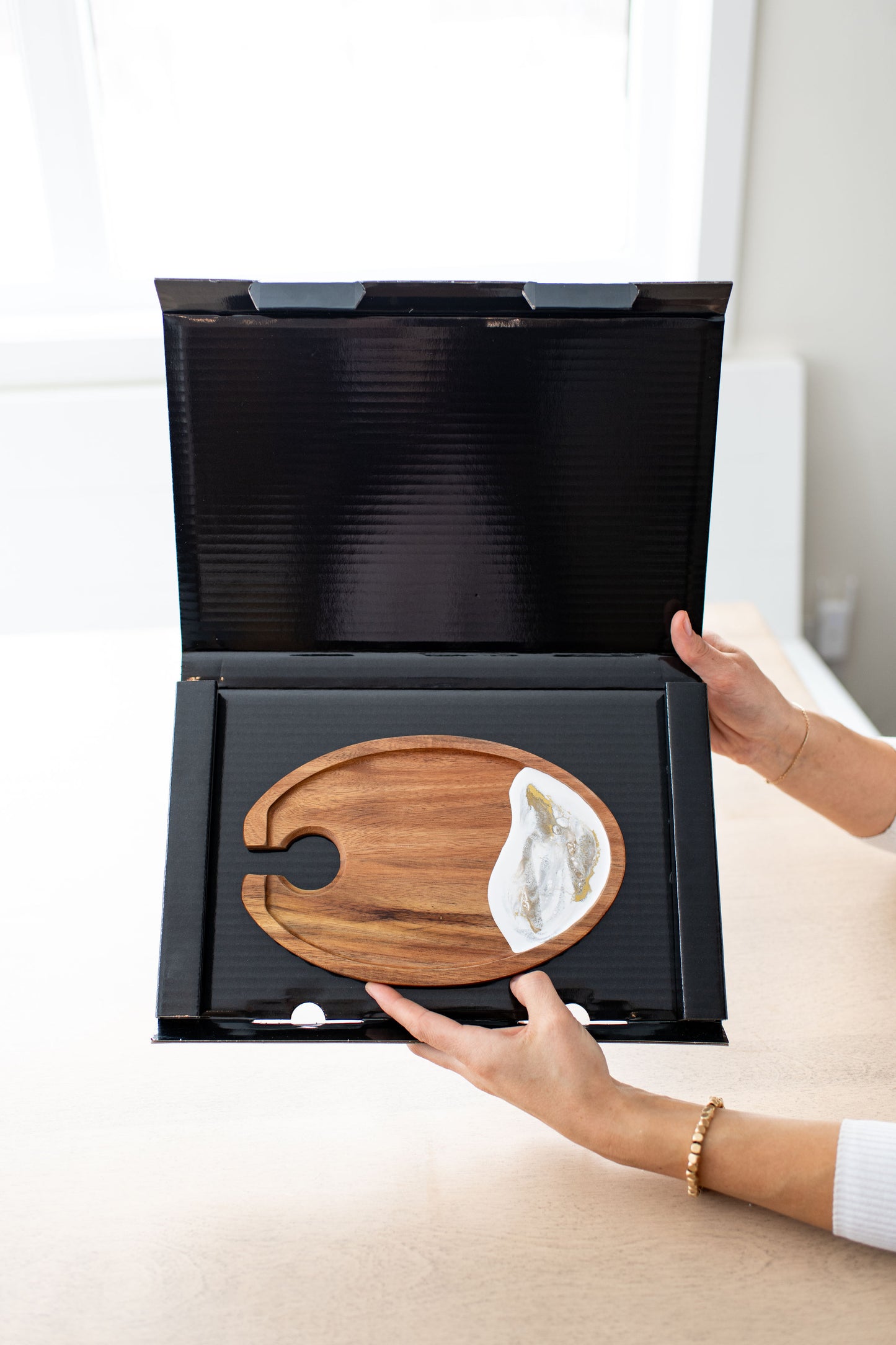 Wine & Appetizer Trays