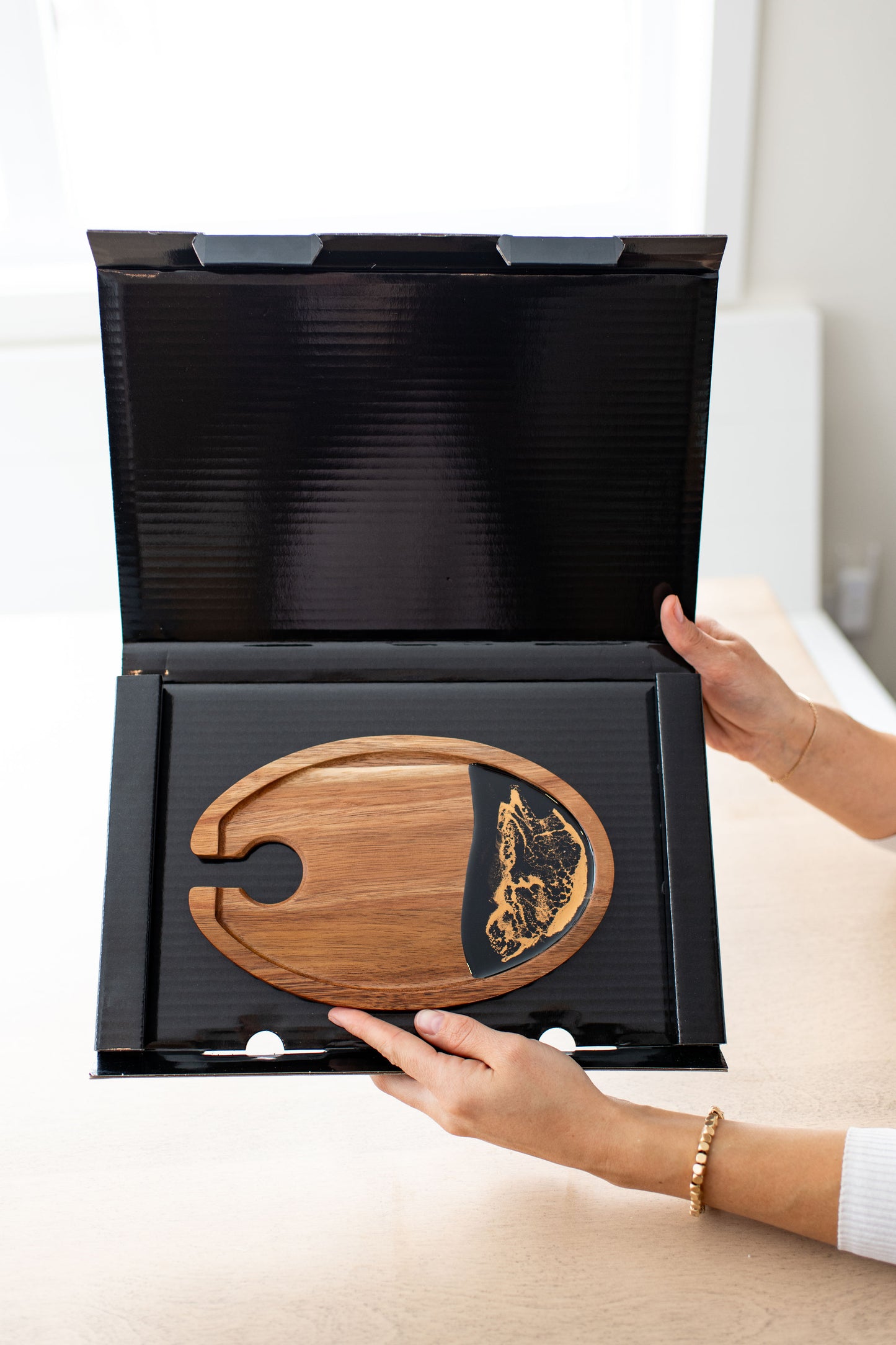 Wine & Appetizer Trays