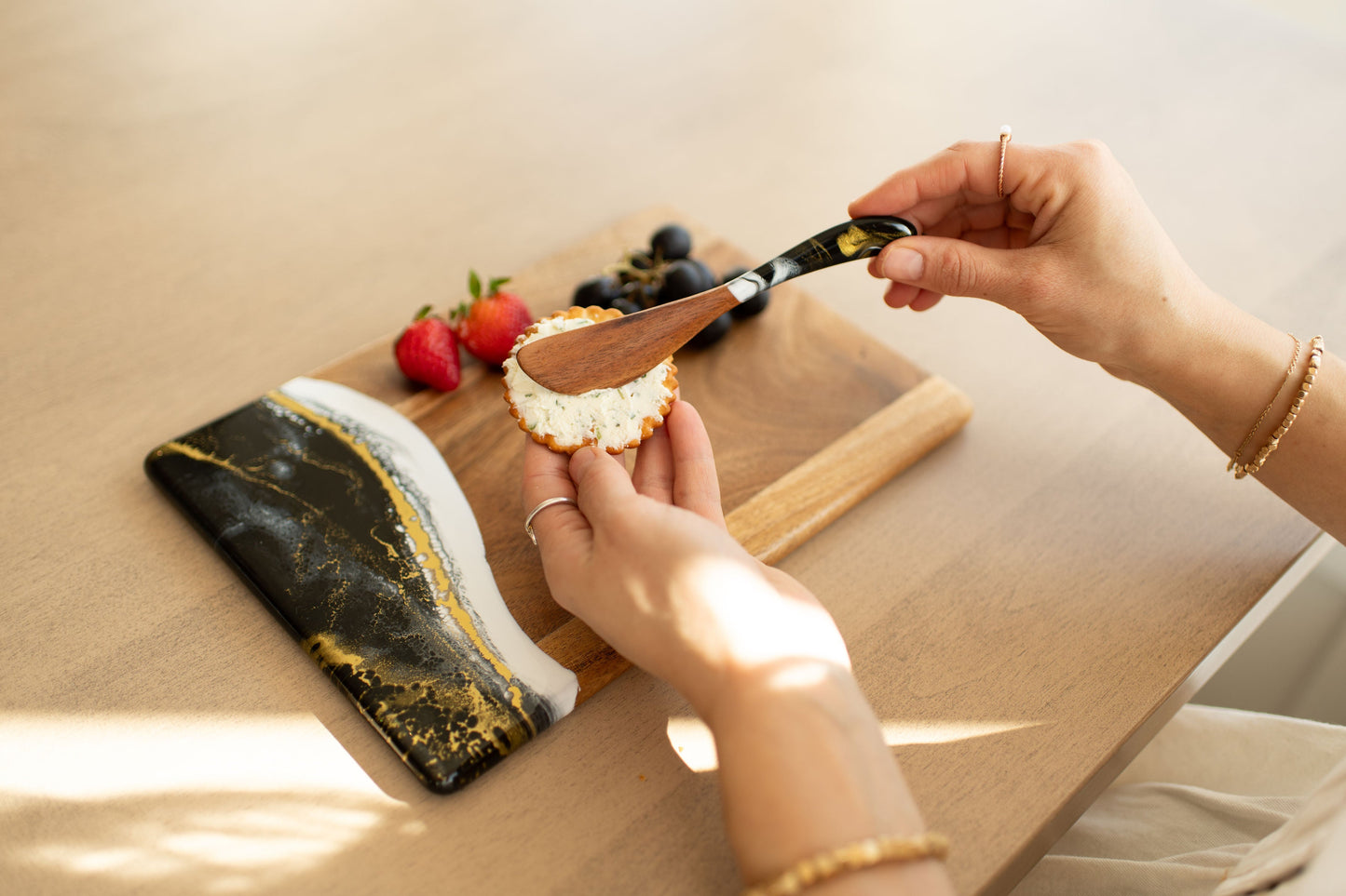 NEW!!! Acacia Cheese Spreader