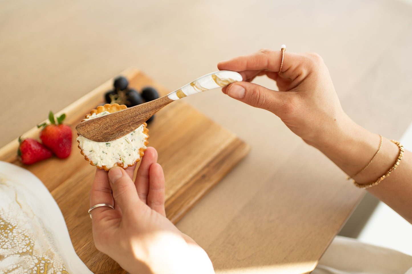 NEW!!! Acacia Cheese Spreader