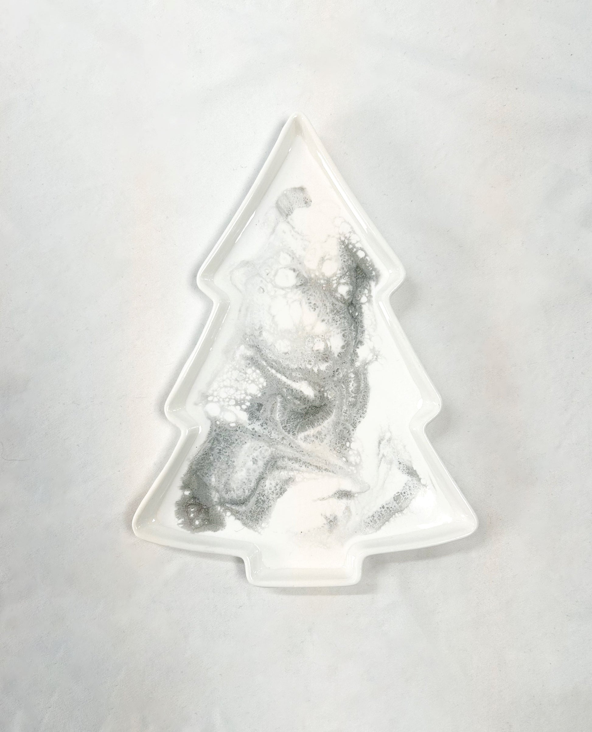 tinsel Christmas tree shaped ceramic tray 