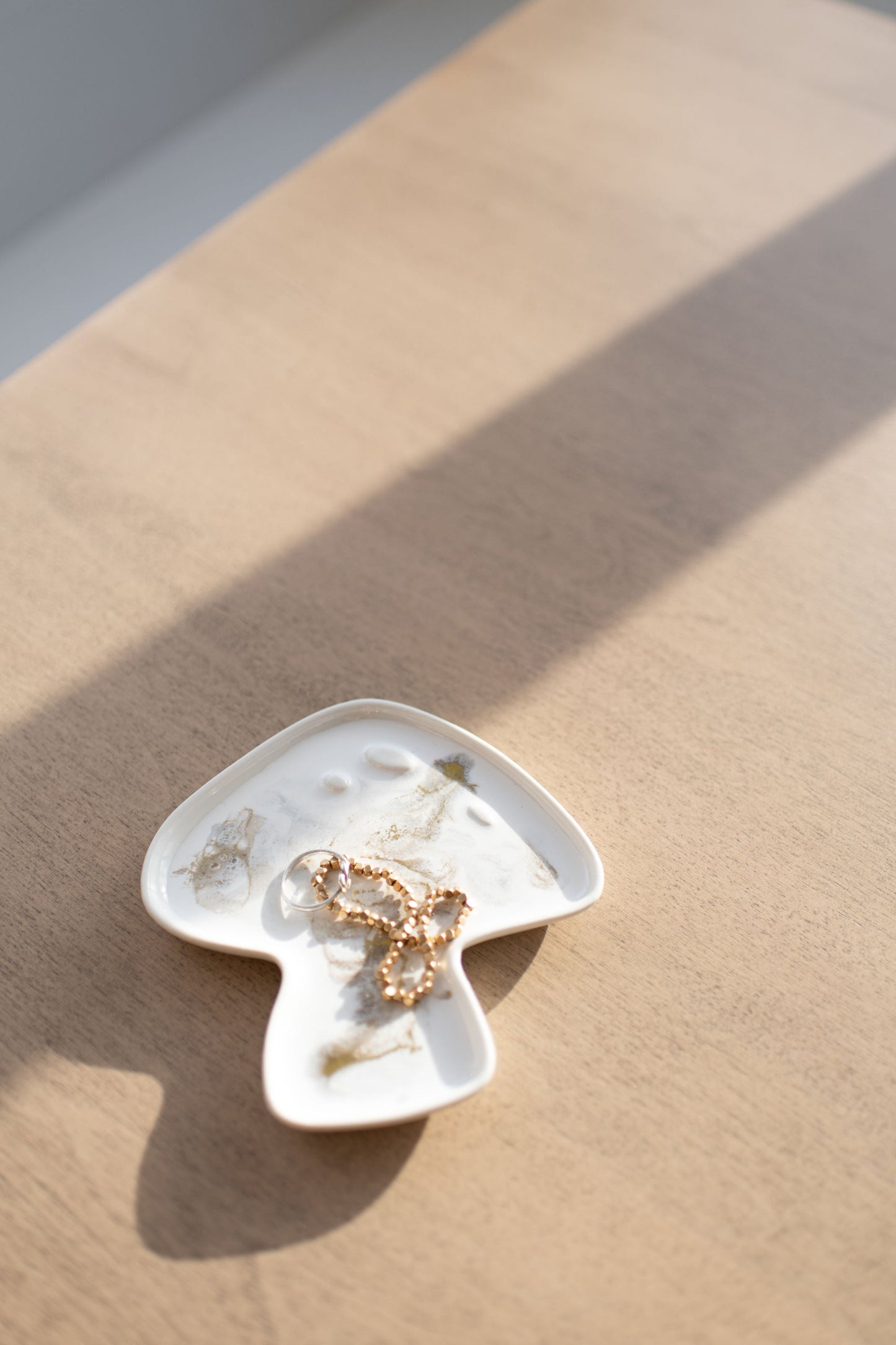 NEW!!! Mushroom Shaped Acacia Cheese Board and Ceramic Tray