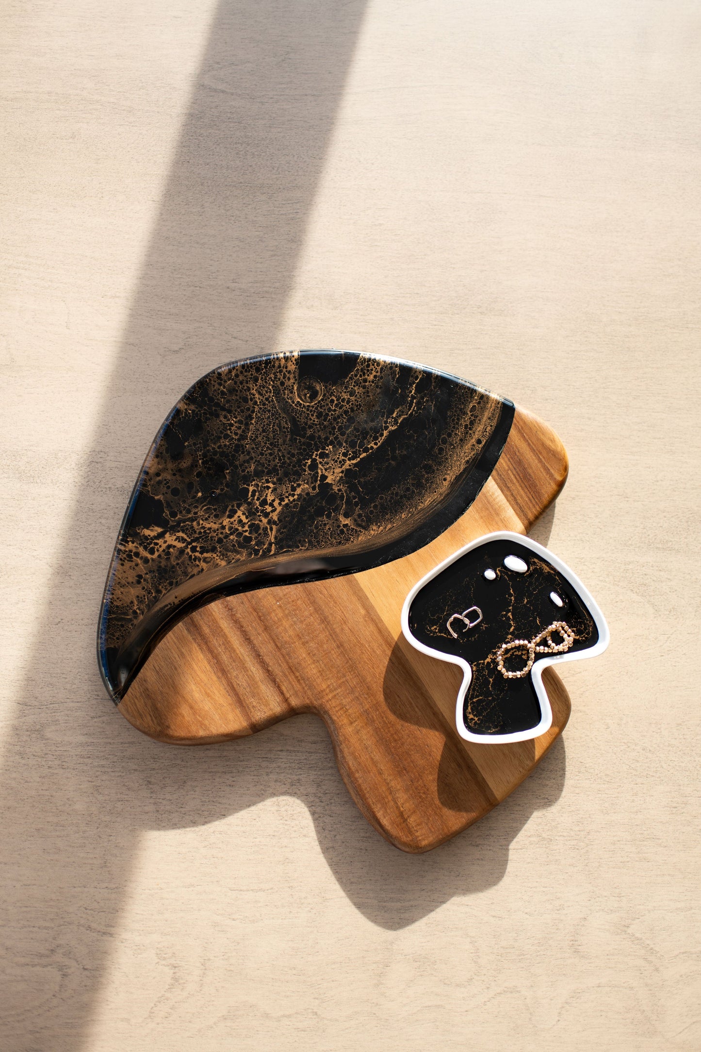 NEW!!! Mushroom Shaped Acacia Cheese Board and Ceramic Tray