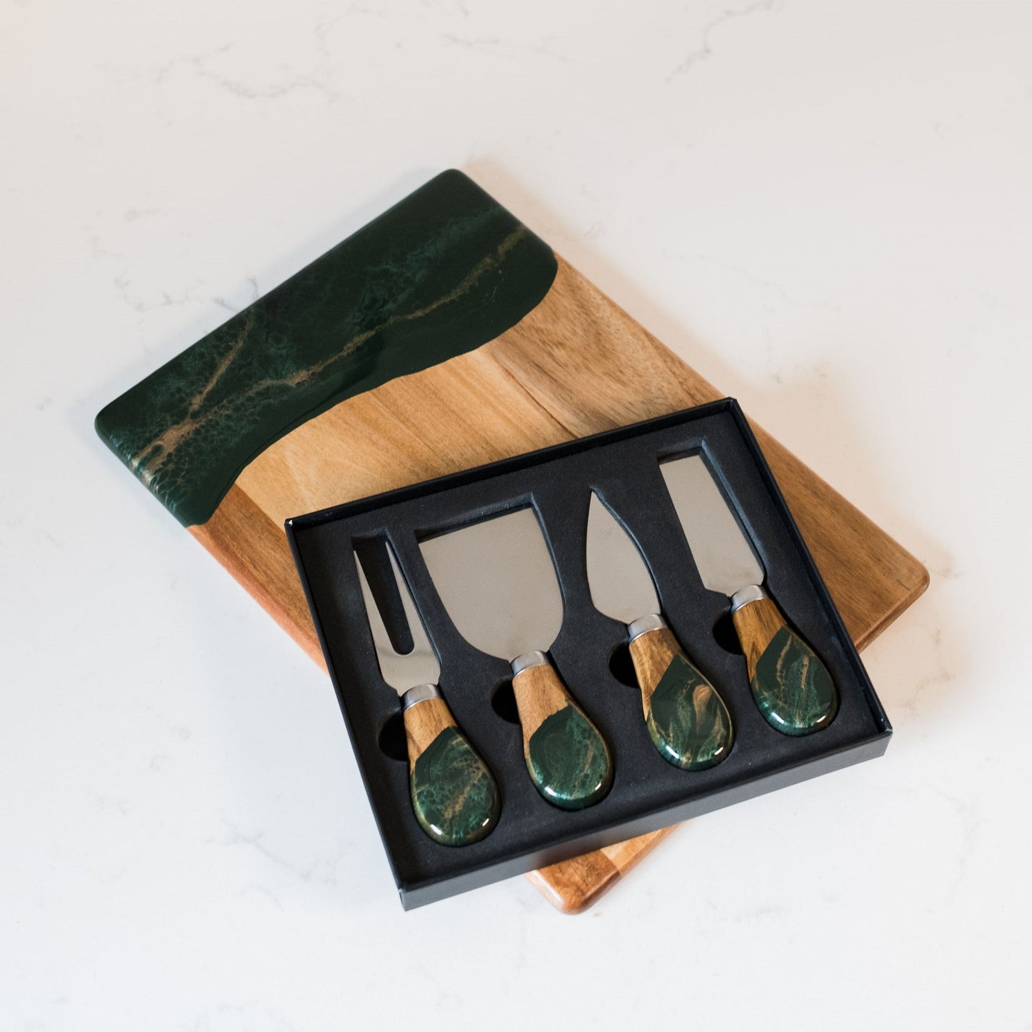 NEW!!! Winter Berry and Evergreen Holiday Collection