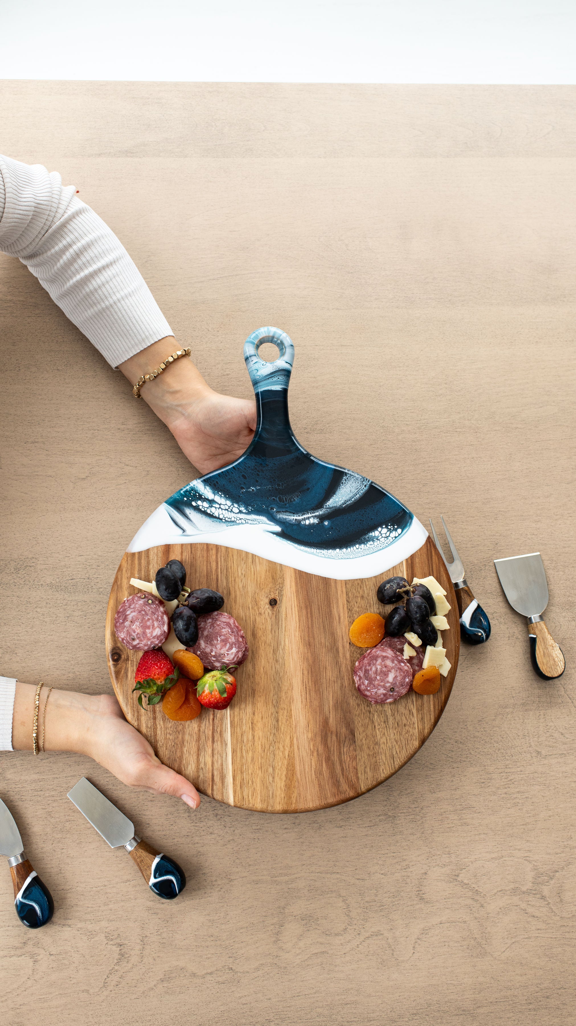 Lynn & Liana Designs Cheese Paddle - Thumbnail 2